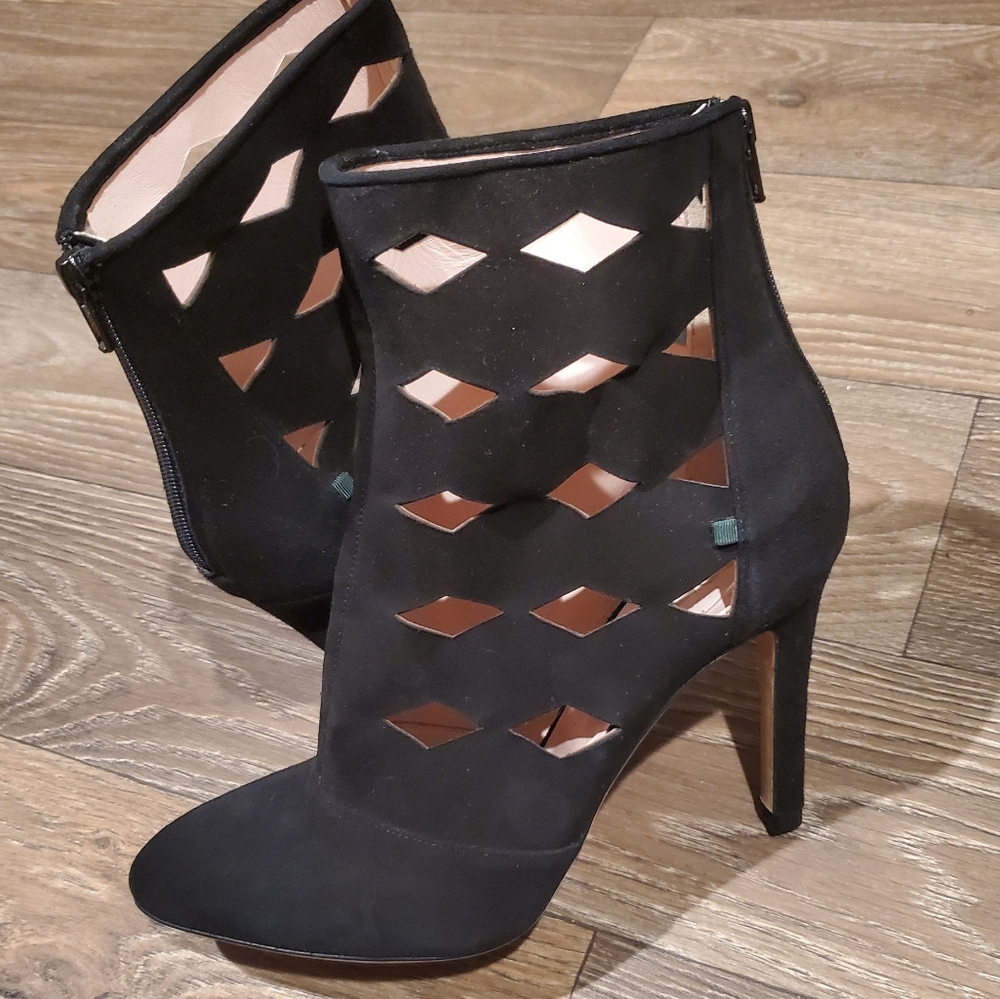 SJP Linda Sz 40 Black Suede Leather Cut-Out Ankle Boot High Heel Bootie Cage